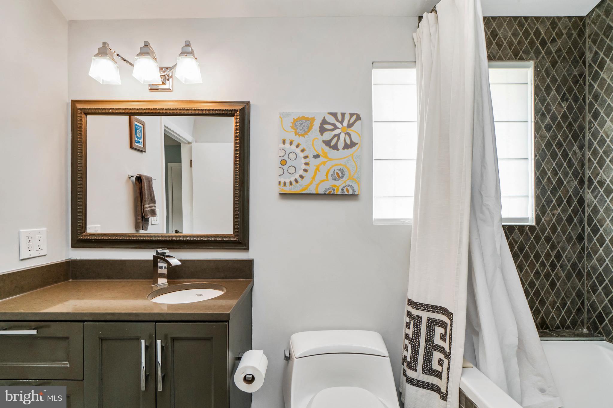 903 Cromwell Bridge Road Baltimore, MD 21286 - Photo 25 of 37 Master Bath