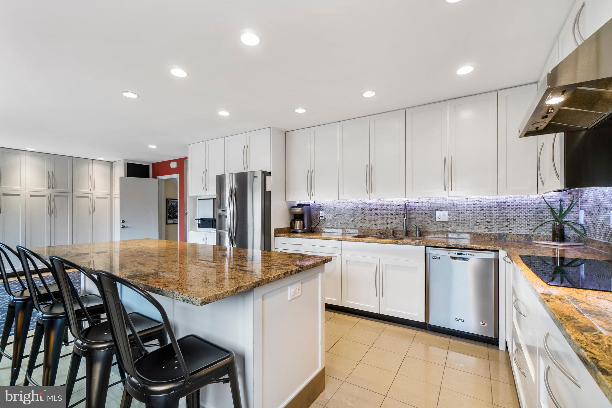 903 Cromwell Bridge Road Baltimore, MD 21286 - Photo 10 of 37 Kitchen Island