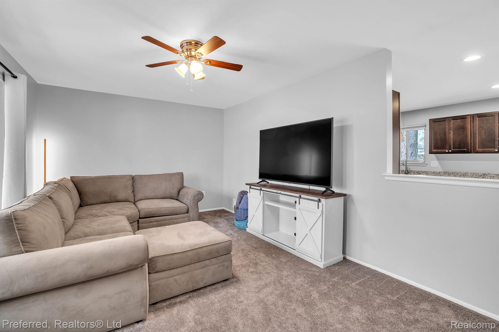 23685 Ripple Creek Novi, MI 48375 - Photo 6 of 40 Gallery Image 6