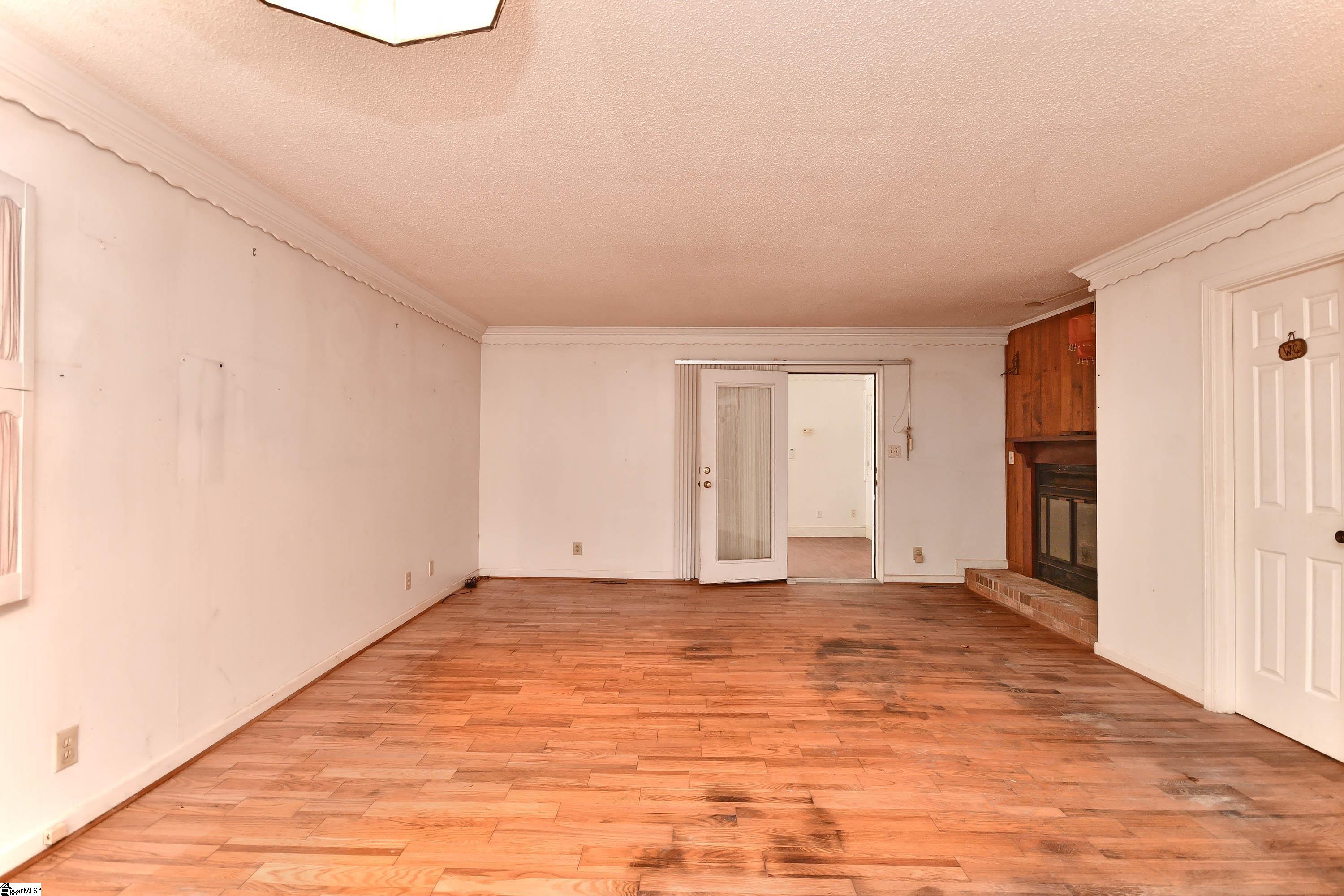 400 Micasa Drive Pendleton, SC 29670 - Photo 5 of 19