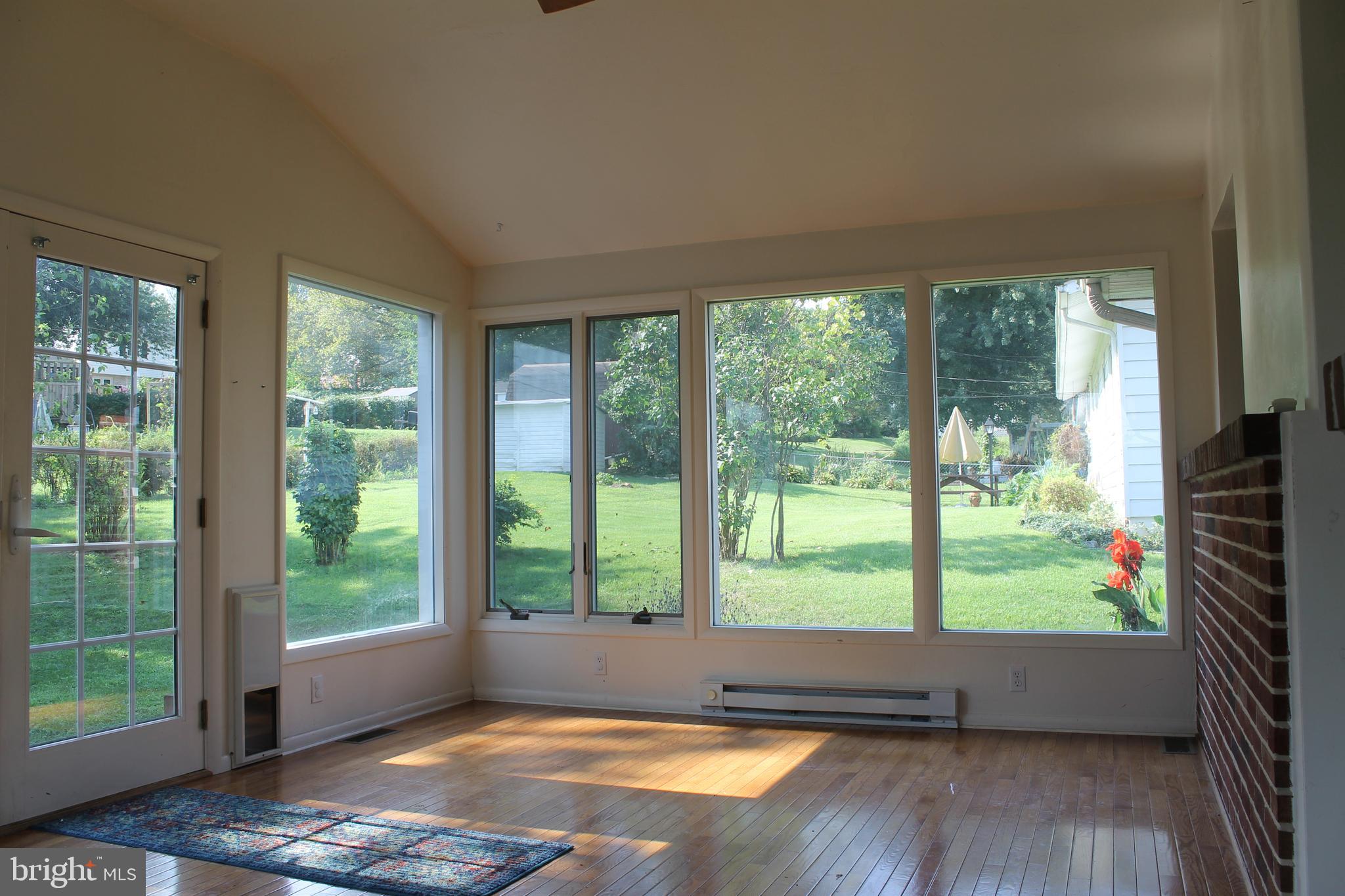 3035 Dundee Road York, PA 17406 - Photo 16 of 36 Gallery Image 16