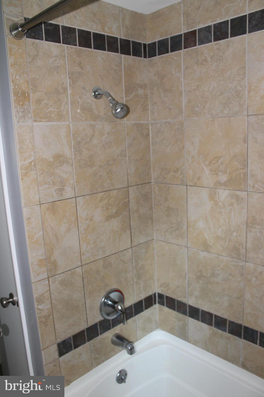 3035 Dundee Road York, PA 17406 - Photo 25 of 36 Gallery Image 25