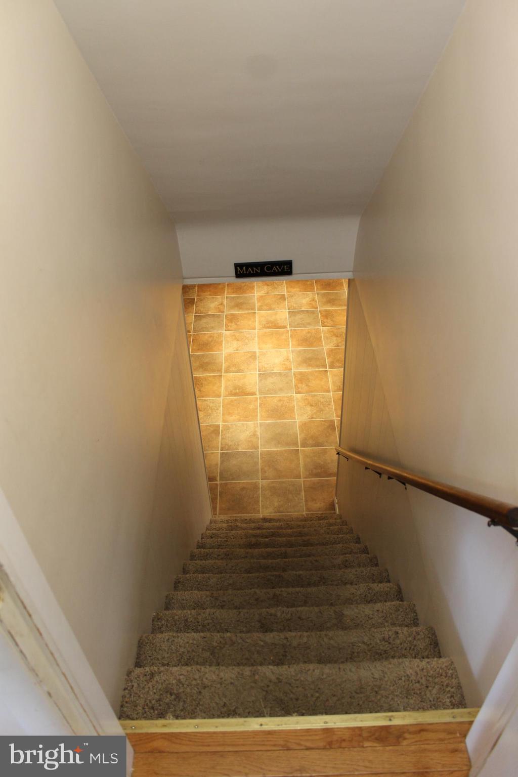 3035 Dundee Road York, PA 17406 - Photo 26 of 36 Gallery Image 26