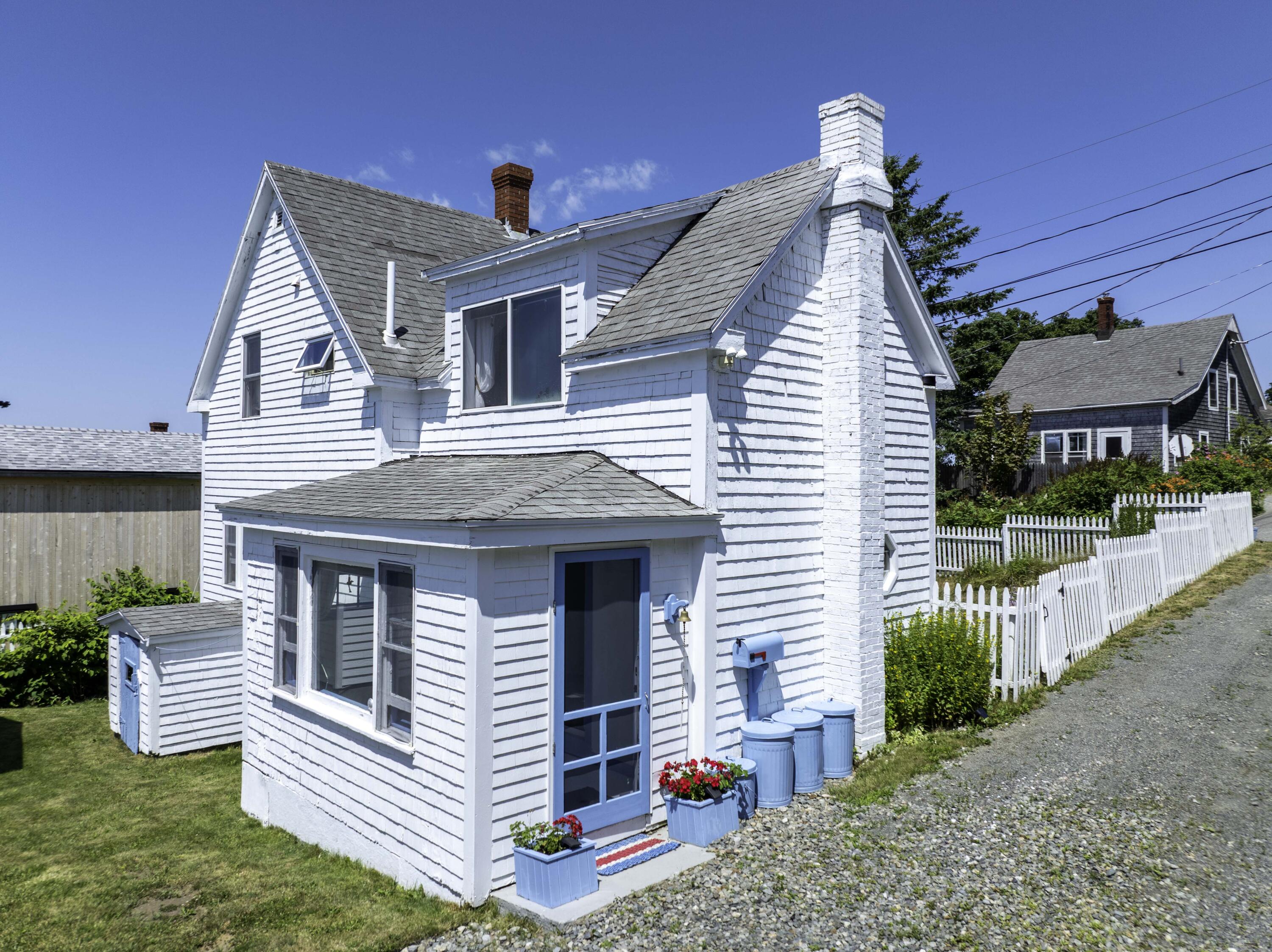 16 Monument Street Lubec, ME 04652 - Photo 27 of 63 Main Cottage