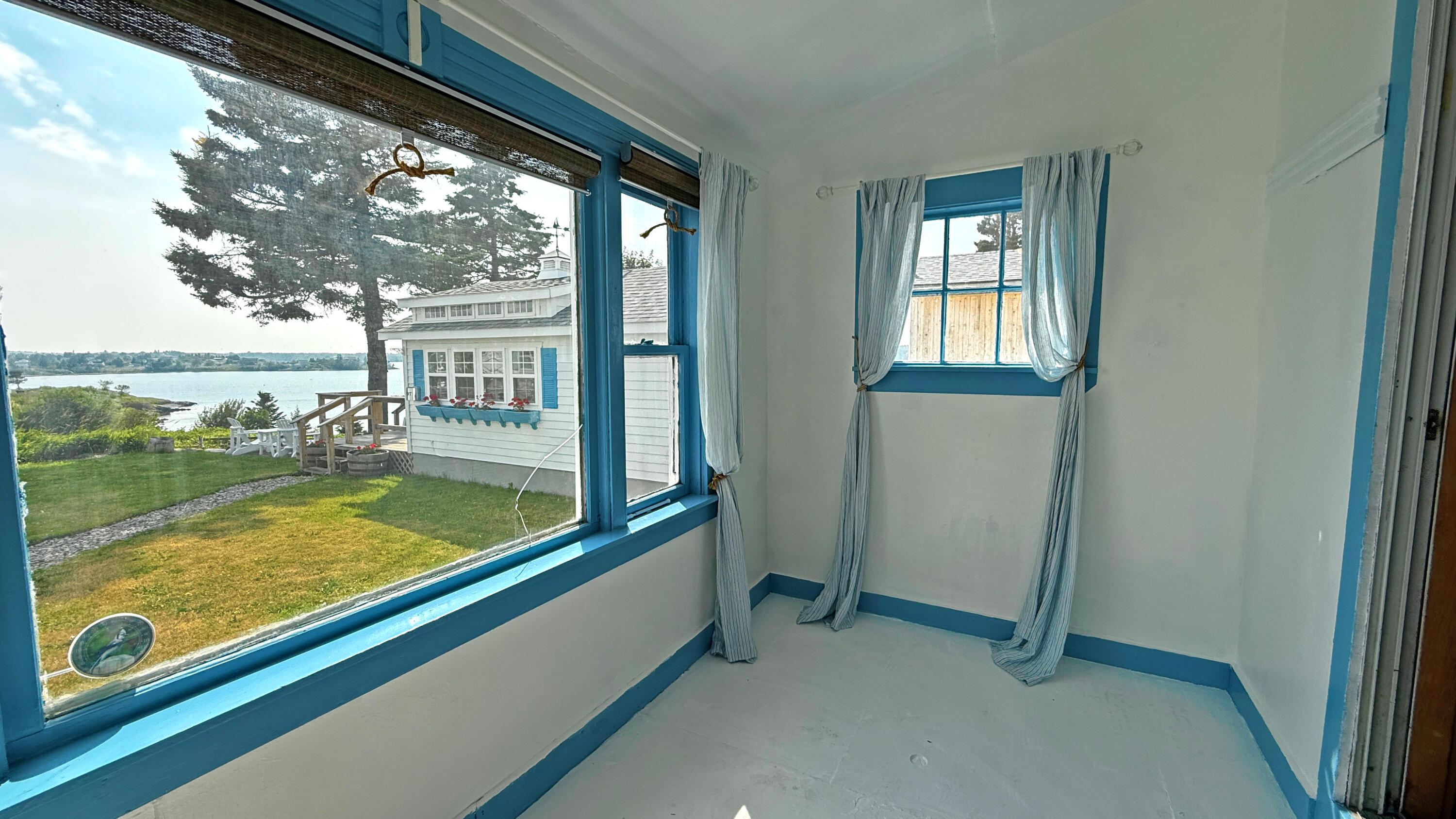 16 Monument Street Lubec, ME 04652 - Photo 31 of 63 Sunroom