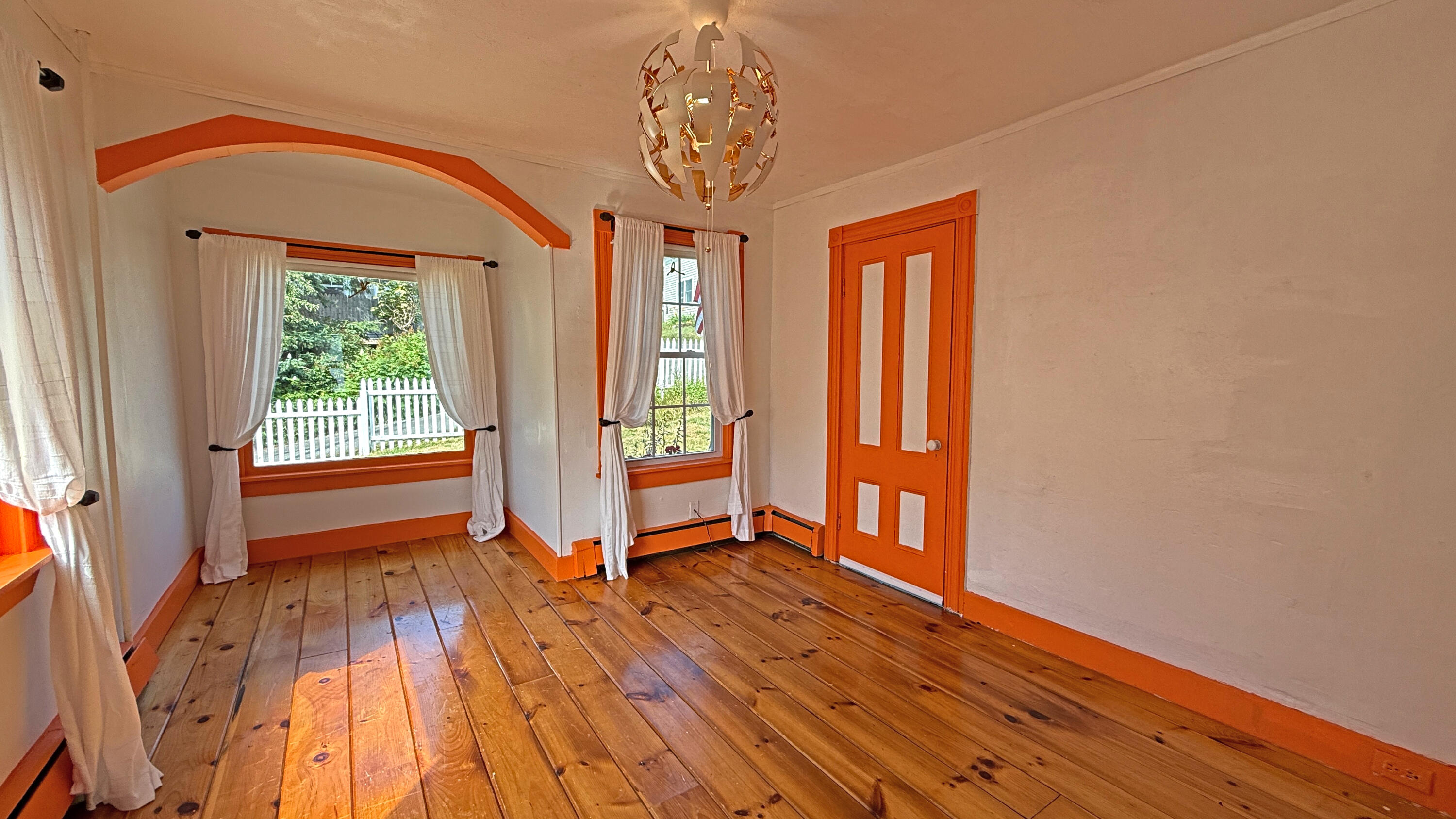 16 Monument Street Lubec, ME 04652 - Photo 39 of 63 Living Room