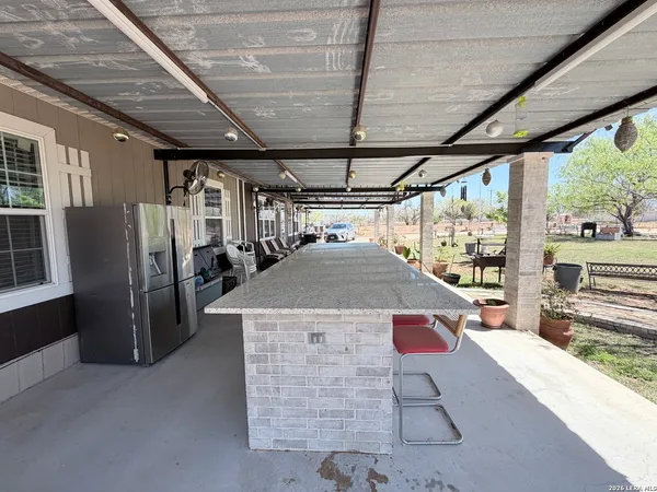 $420,000 | 152 County Roads 2667, Devine, TX 78016