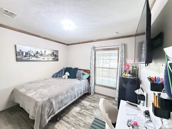 $420,000 | 152 County Roads 2667, Devine, TX 78016