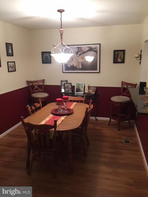 1069 Downton Road Halethorpe, MD 21227 - Photo 4 of 21 Dining Room