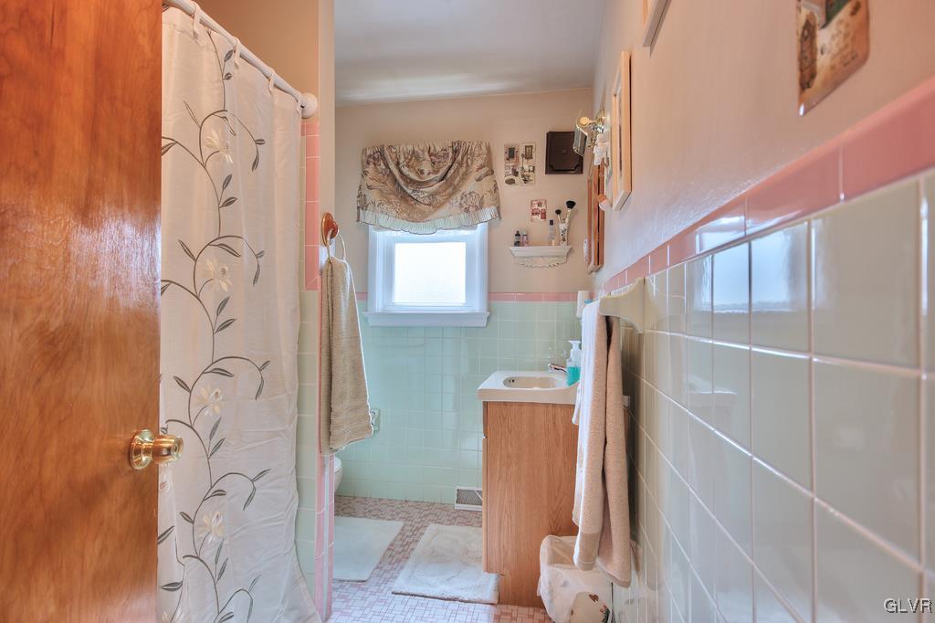 638 Arndt Road Easton, PA 18040 - Photo 8 of 35 Gallery Image 8