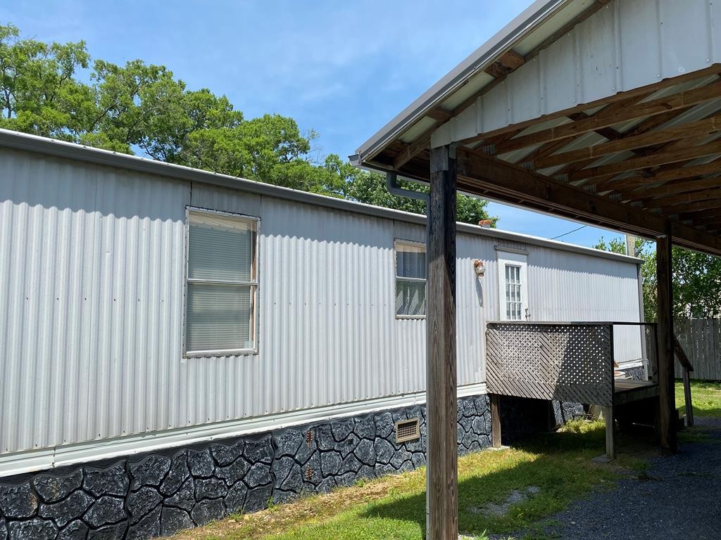 313 Lonesome Pine Road Bybee, TN 37713 - Photo 6 of 48 a view of a small house