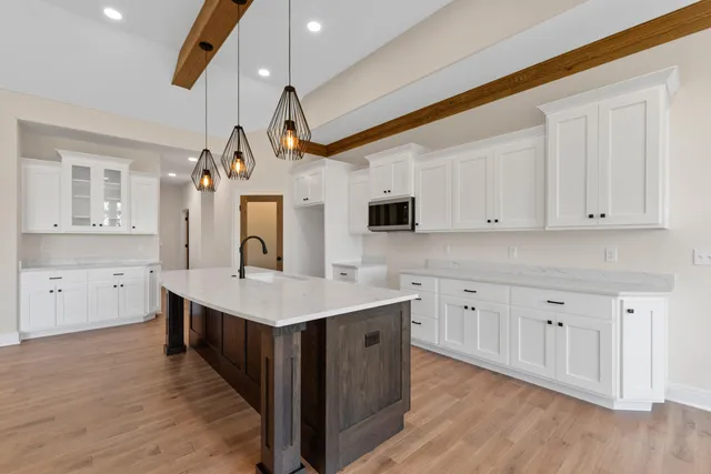 $724,900 | 325 Sandstone Street, Slinger, WI 53086