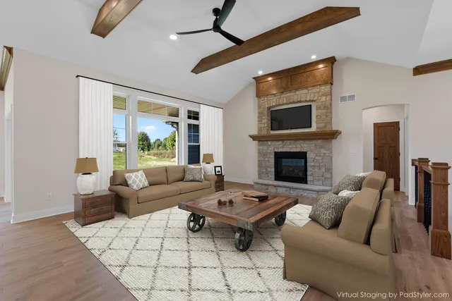 $724,900 | 325 Sandstone Street, Slinger, WI 53086