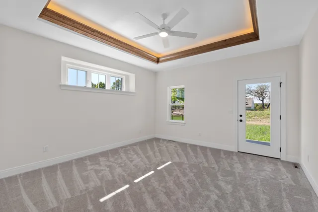 $724,900 | 325 Sandstone Street, Slinger, WI 53086