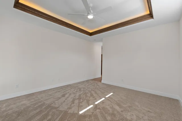 $724,900 | 325 Sandstone Street, Slinger, WI 53086