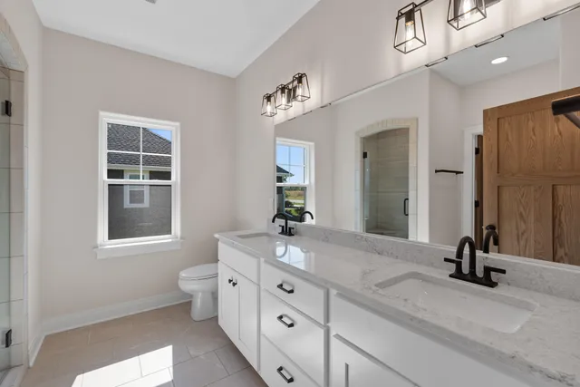 $724,900 | 325 Sandstone Street, Slinger, WI 53086