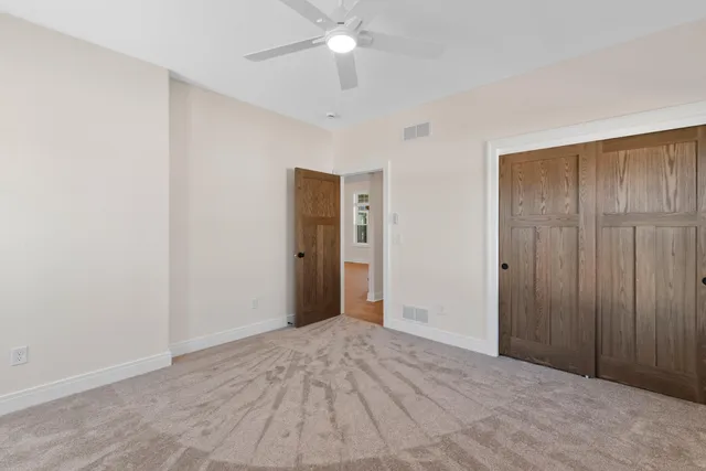 $724,900 | 325 Sandstone Street, Slinger, WI 53086