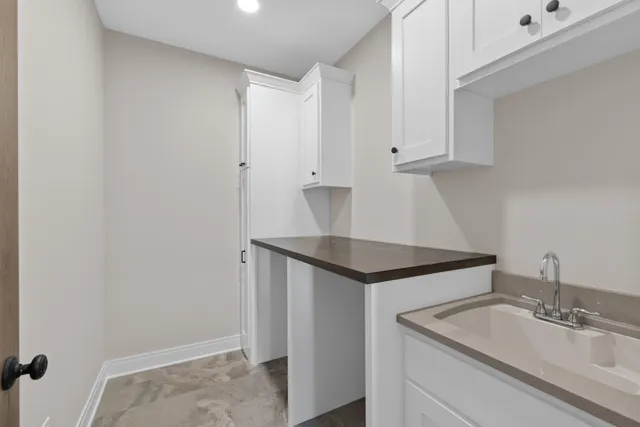 $724,900 | 325 Sandstone Street, Slinger, WI 53086