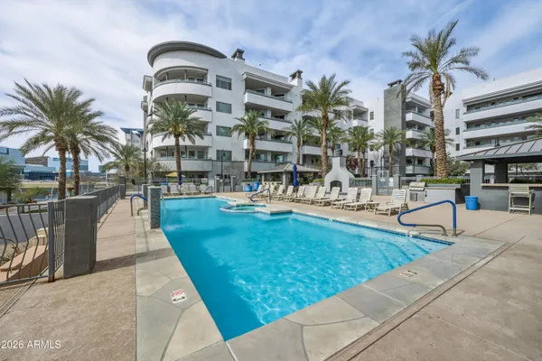 $535,000 | 945 East Playa Del Norte Drive, Unit 2006, Tempe, AZ 85288