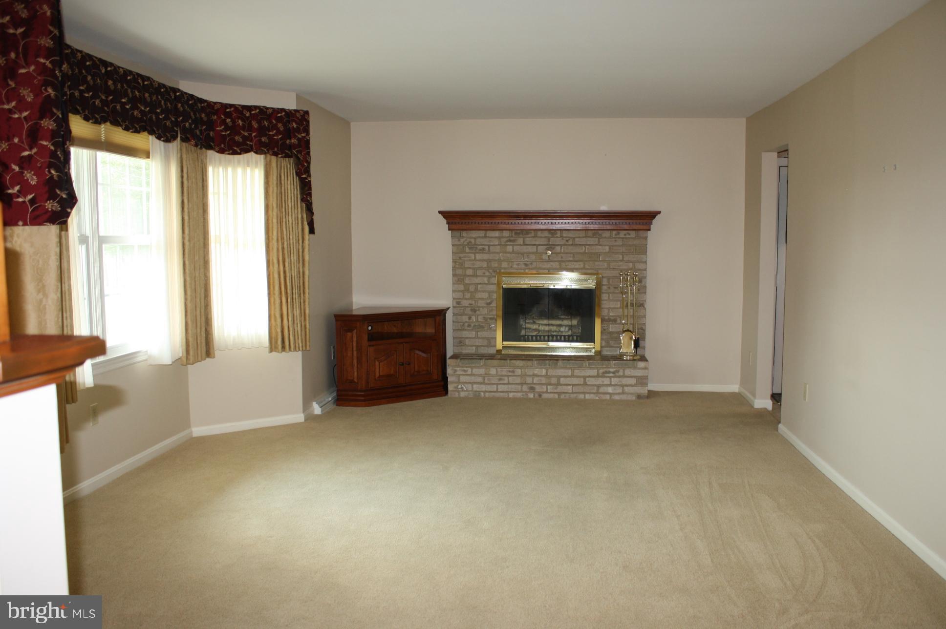 23 Goodyear Road Carlisle, PA 17015 - Photo 3 of 22 Gallery Image 3