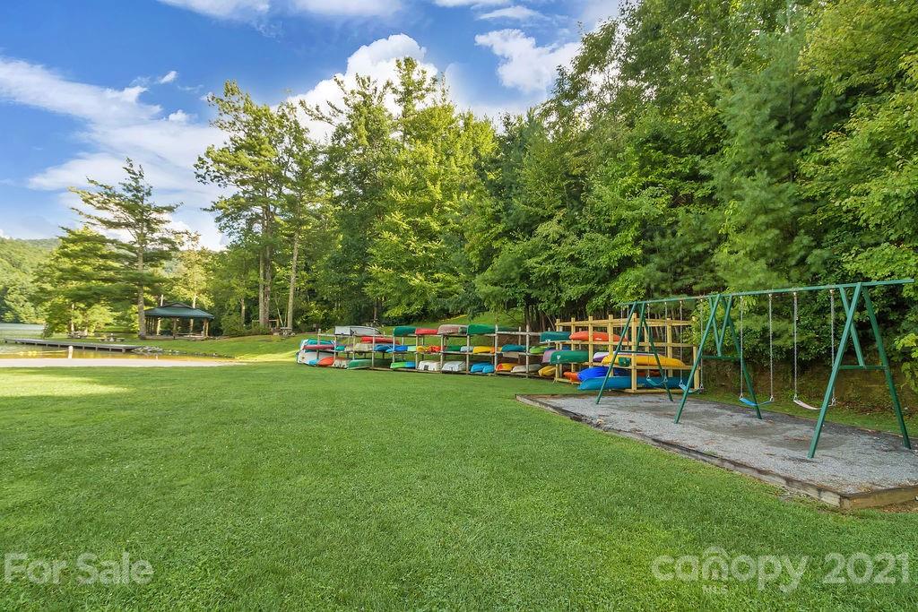 213 Walnut Ridge Road, Unit 213 Brevard, NC 28712 - Photo 12 of 15 Gallery Image 12