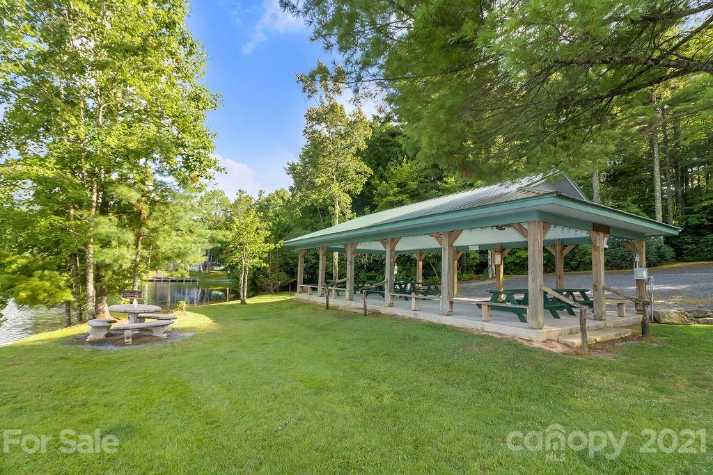 213 Walnut Ridge Road, Unit 213 Brevard, NC 28712 - Photo 14 of 15 Gallery Image 14