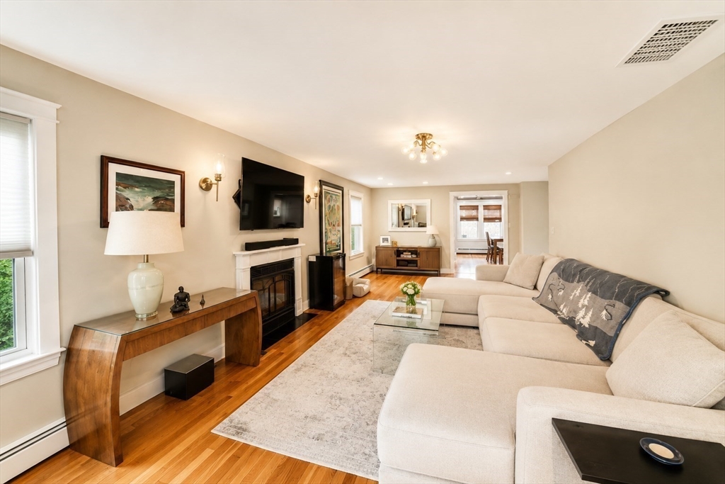 96 Wompatuck Road Hingham, MA 02043 - Photo 5 of 26