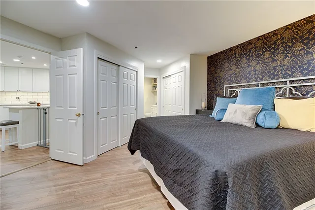 $2,000 | 2 School Street, Unit 236, Lincoln, RI 02802