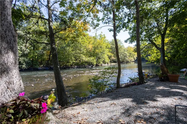 $2,000 | 2 School Street, Unit 236, Lincoln, RI 02802