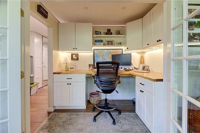 $2,000 | 2 School Street, Unit 236, Lincoln, RI 02802