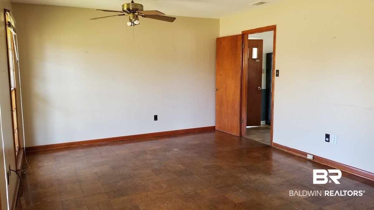 116 Bouler Avenue Bay Minette, AL 36507 - Photo 6 of 8