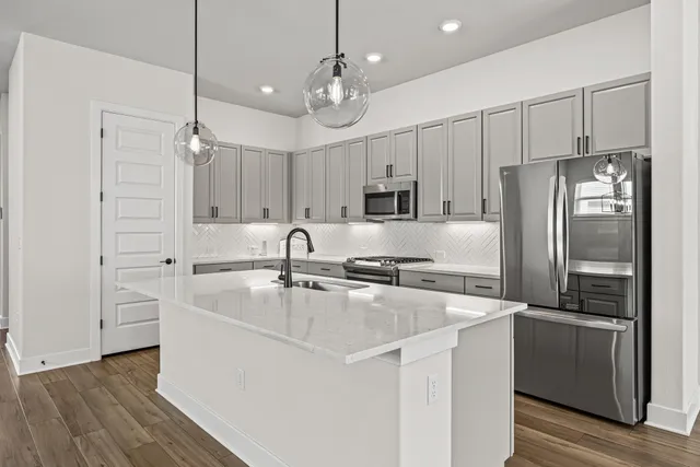 $3,199 | 5806 Rangeland Road, Austin, TX 78747