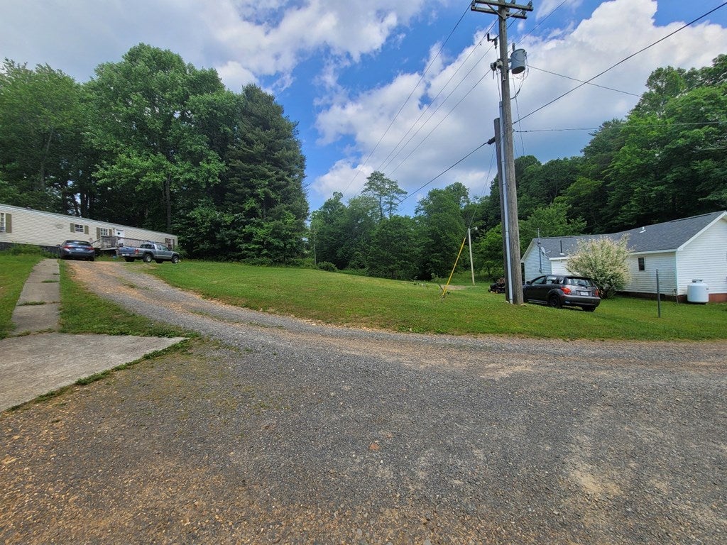 260 Frog Spur Road Fancy Gap, VA 24328 - Photo 13 of 20 Gallery Image 13