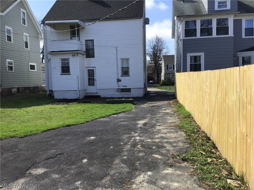 3553 Nordway Road Cleveland Heights, OH 44118 - Photo 17 of 18