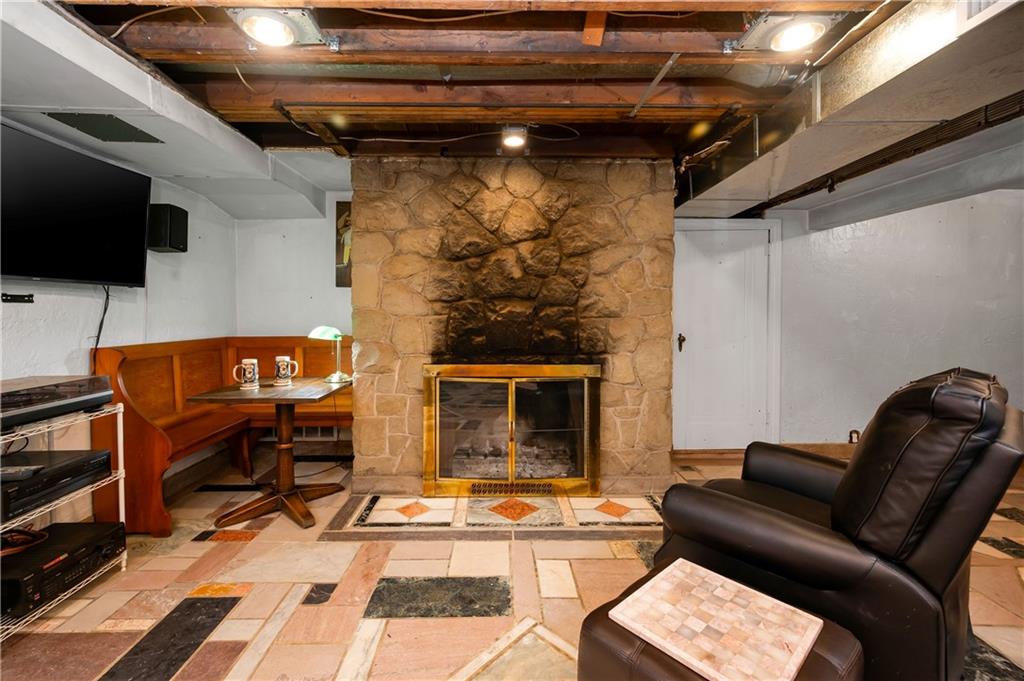 3871 Green Valley Road Pittsburgh, PA 15235 - Photo 32 of 50 Wood Burning Fire Place