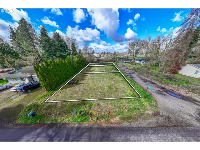 $599,900 | Snelling Drive, Eugene, OR 97408