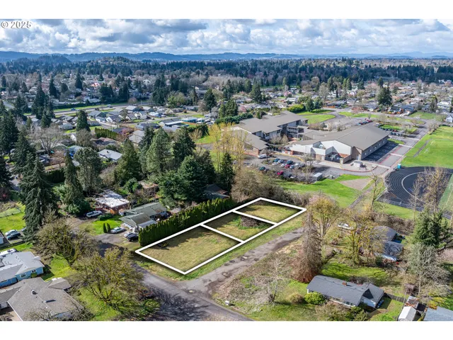 $599,900 | Snelling Drive, Eugene, OR 97408