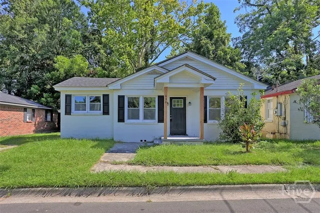 $1,900 | 636 West 48th Street, Savannah, GA 31405