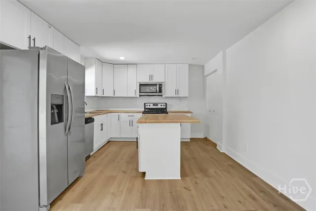 $1,900 | 636 West 48th Street, Savannah, GA 31405