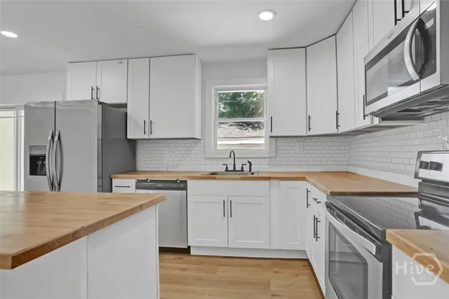 $1,900 | 636 West 48th Street, Savannah, GA 31405