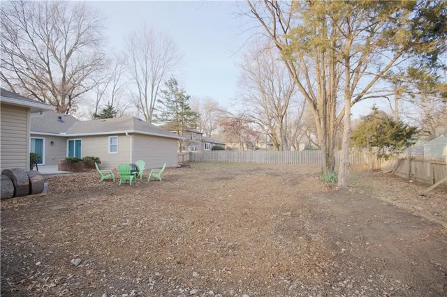 $530,000 | 8641 Broadmoor Street, Overland Park, KS 66212