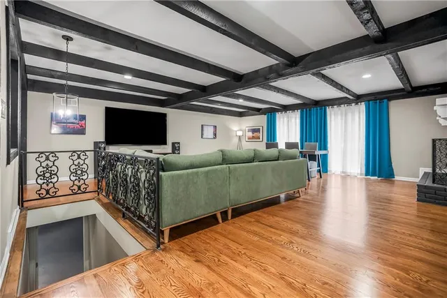 $530,000 | 8641 Broadmoor Street, Overland Park, KS 66212