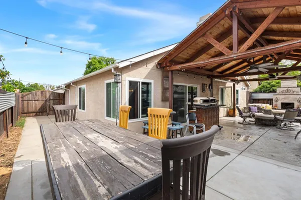 $519,000 | 1358 Grendel Way, Sacramento, CA 95833
