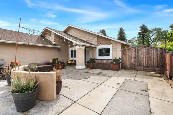 $519,000 | 1358 Grendel Way, Sacramento, CA 95833