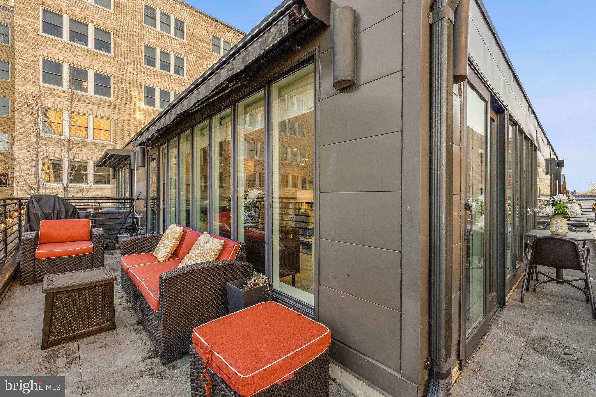 2012 Kalorama Road Northwest, Unit 8 Washington, DC 20009 - Photo 23 of 25