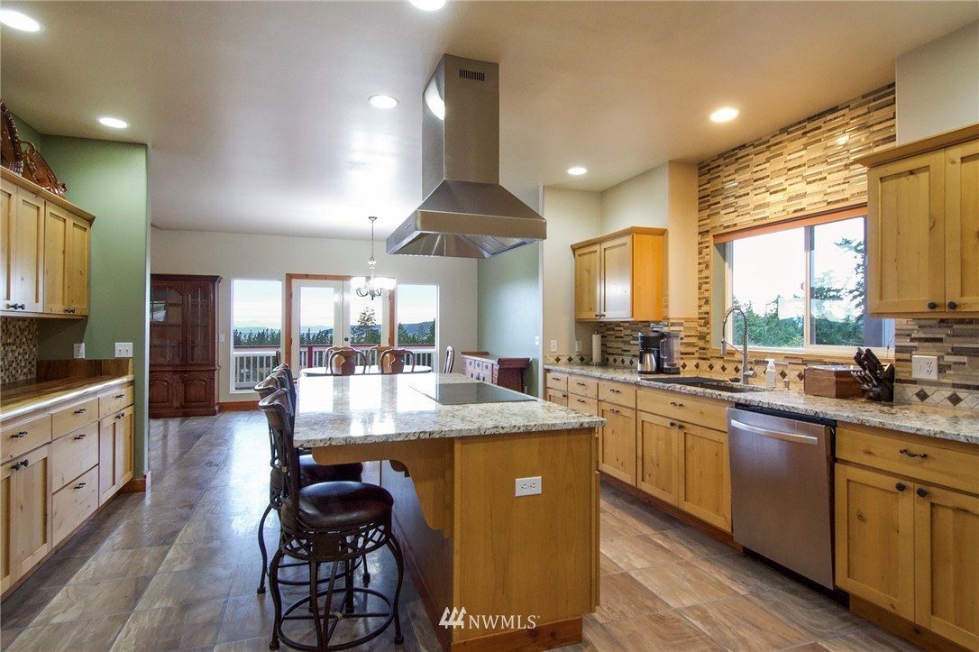 2086 Old Gardiner Road Sequim, WA 98382 - Photo 12 of 40 Gallery Image 12