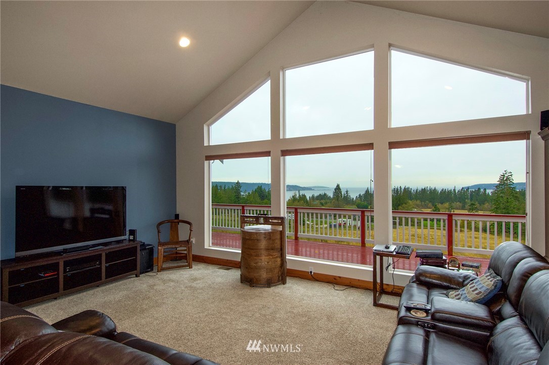 2086 Old Gardiner Road Sequim, WA 98382 - Photo 8 of 40 Gallery Image 8