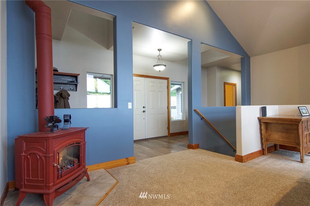 2086 Old Gardiner Road Sequim, WA 98382 - Photo 9 of 40 Gallery Image 9