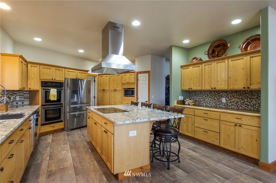 2086 Old Gardiner Road Sequim, WA 98382 - Photo 10 of 40 Gallery Image 10