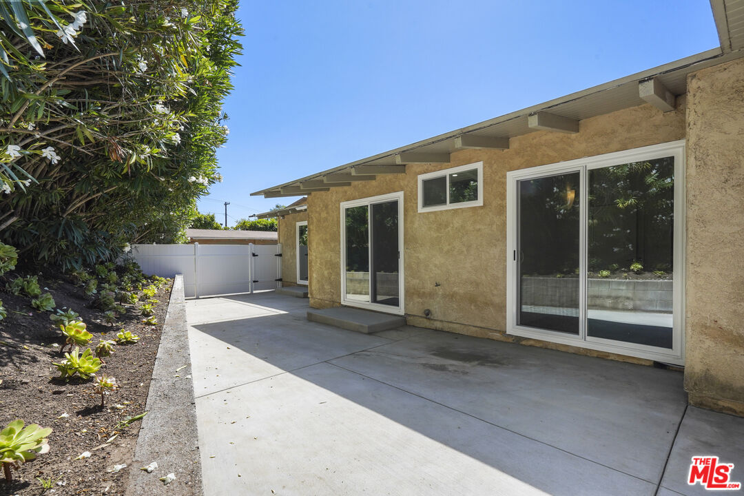 31259 Bailard Road Malibu, CA 90265 - Photo 37 of 43 a view of a house with a yard